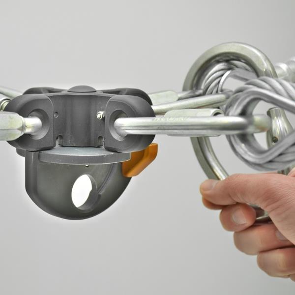 ZAZA2 SWIVEL