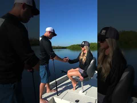 HAWKEYE FISHPOD® 5X BLUETOOTH FISHFINDER