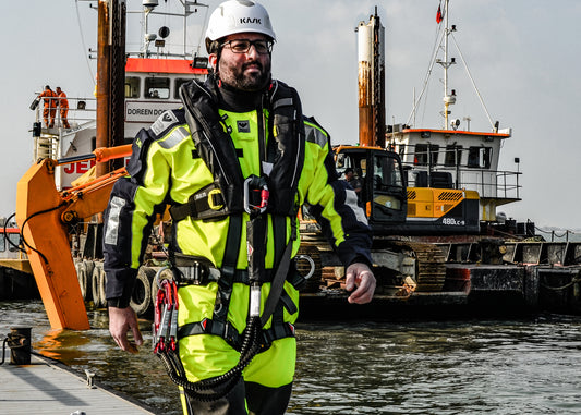 Spinlock Deckvest Lifejacket (Solas Twin Chamber) 275N (Black) | SendIt Sailing