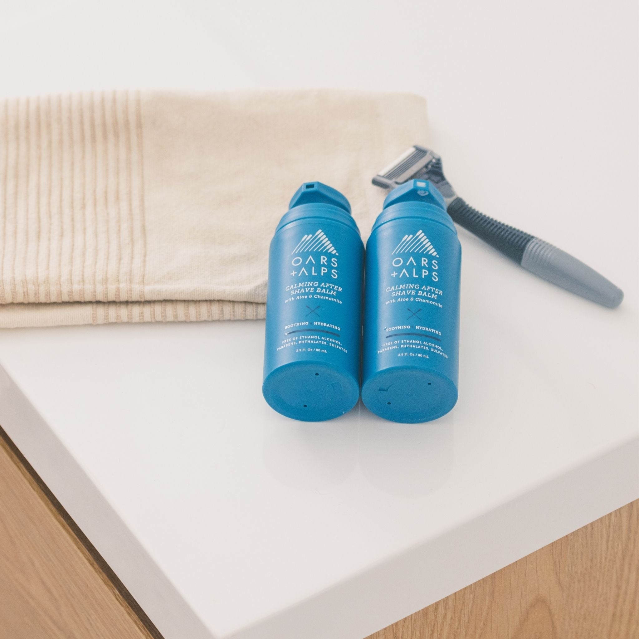 Oars + Alps After Shave Balm - Thumbnail 2