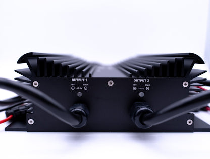 Fast Dual 12v & 36v marine waterproof AGM/Lithium charger