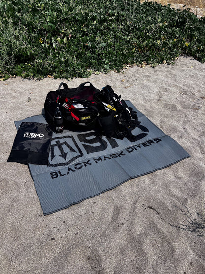 Black Mask Divers THE GEAR MAT