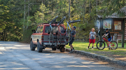 Lolo Racks 4 bike rack for 2" inch hitch (includes locking hitch bolt)