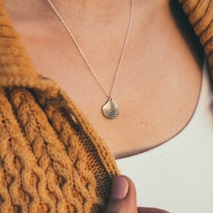 Quahog Shell Necklace | SendIt Sailing