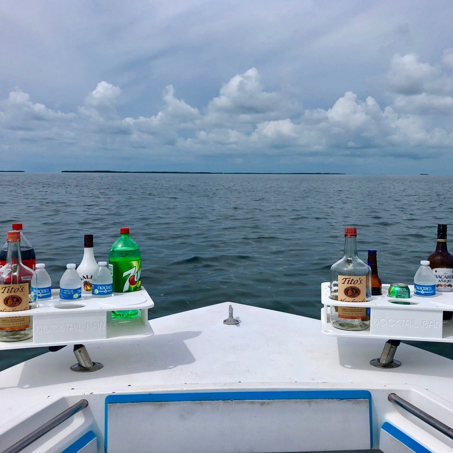 Docktail Boat Table Caddy with Adjustable Rod Holder Mount