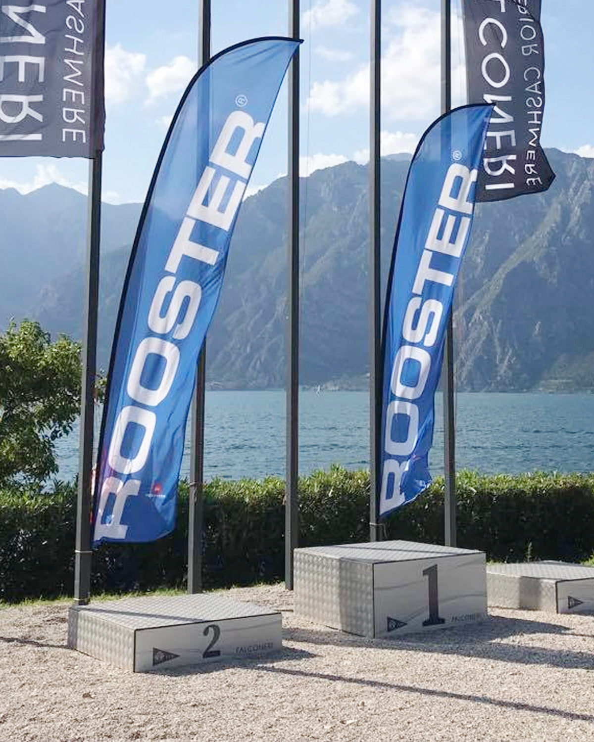 Rooster Rooster Feather Flag | SendIt Sailing