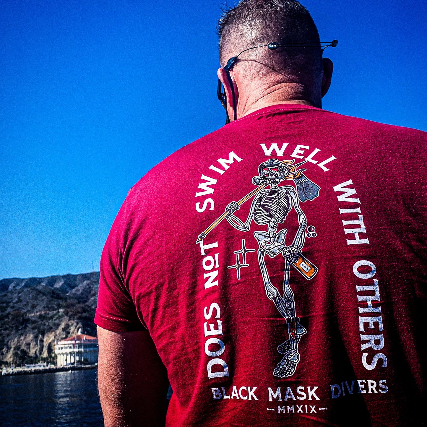 Black Mask Divers Does Not Swim Well With Others Tshirt - Burgundy