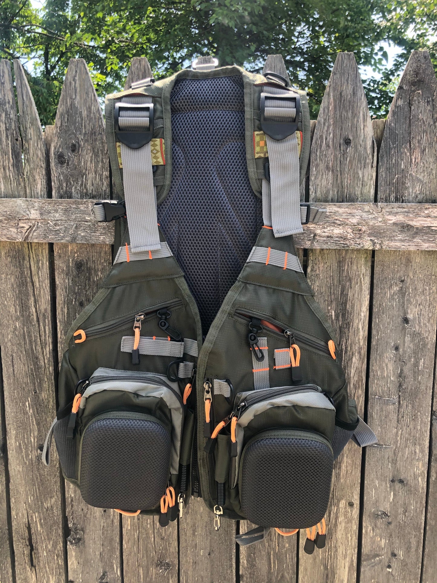 Wanderer Vest with Backpack