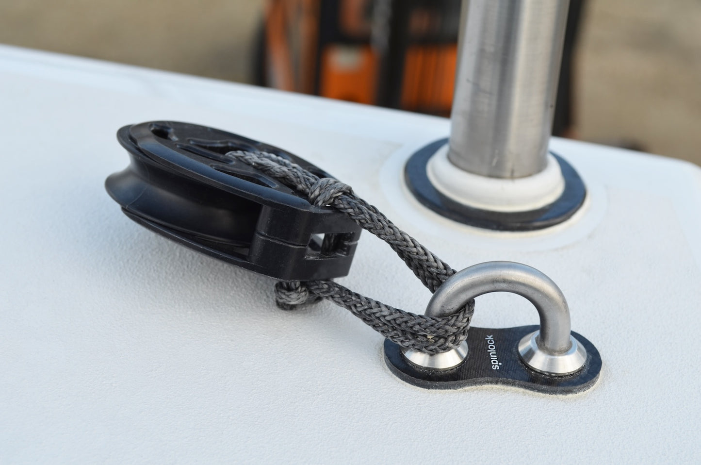 Spinlock High-Strength Padeye 10mm In 17-4PH with Carbon Plates | SendIt Sailing