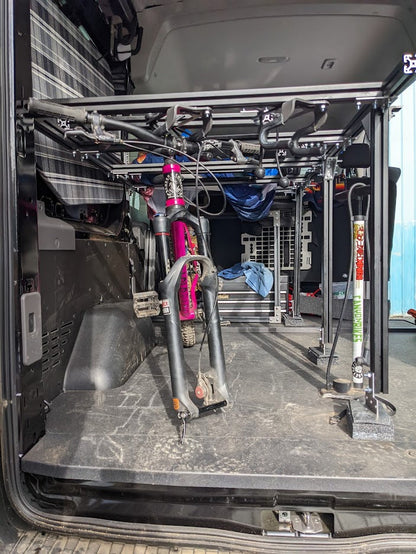 L-track compatible single bike carrier