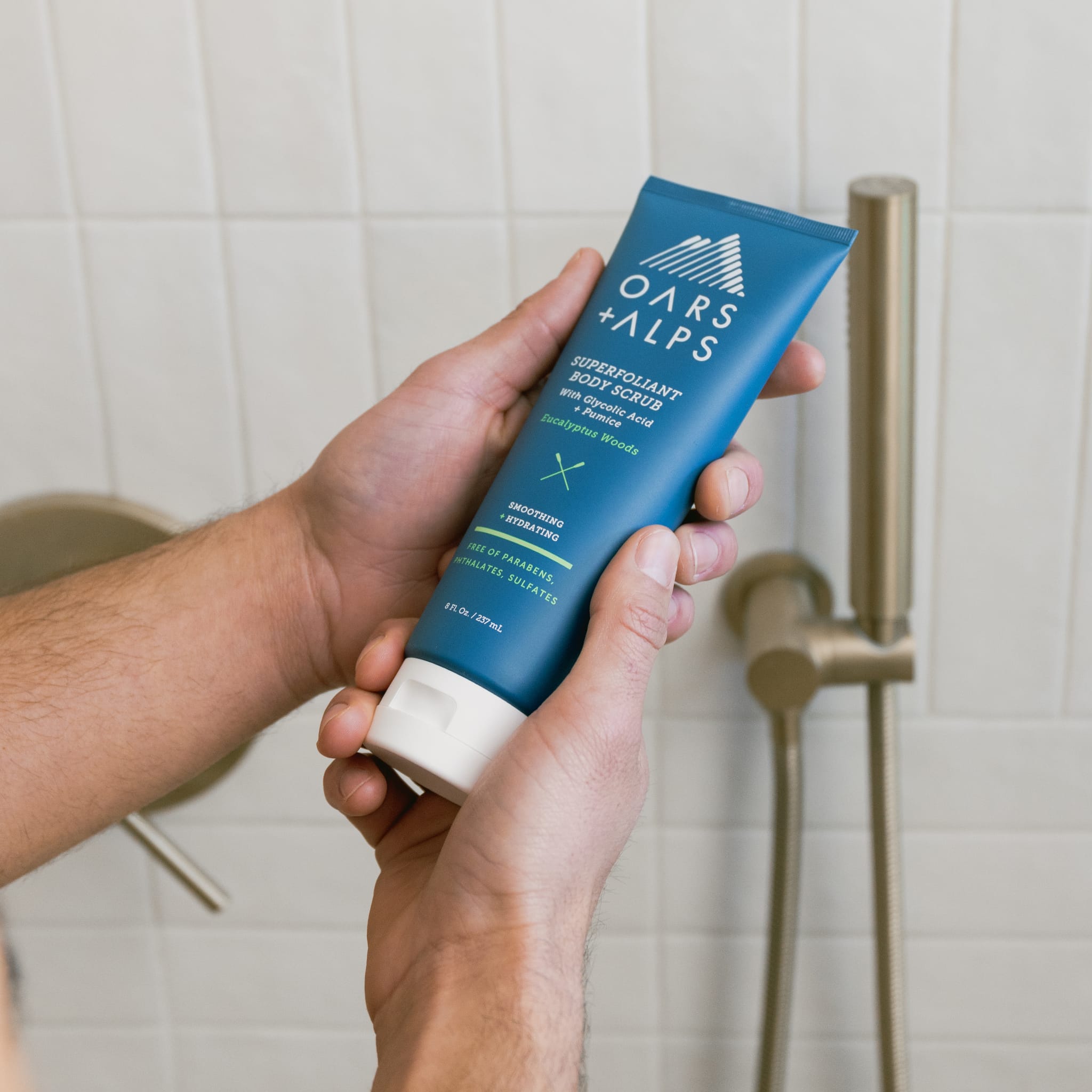 Oars + Alps Superfoliant Body Scrub - Thumbnail 3