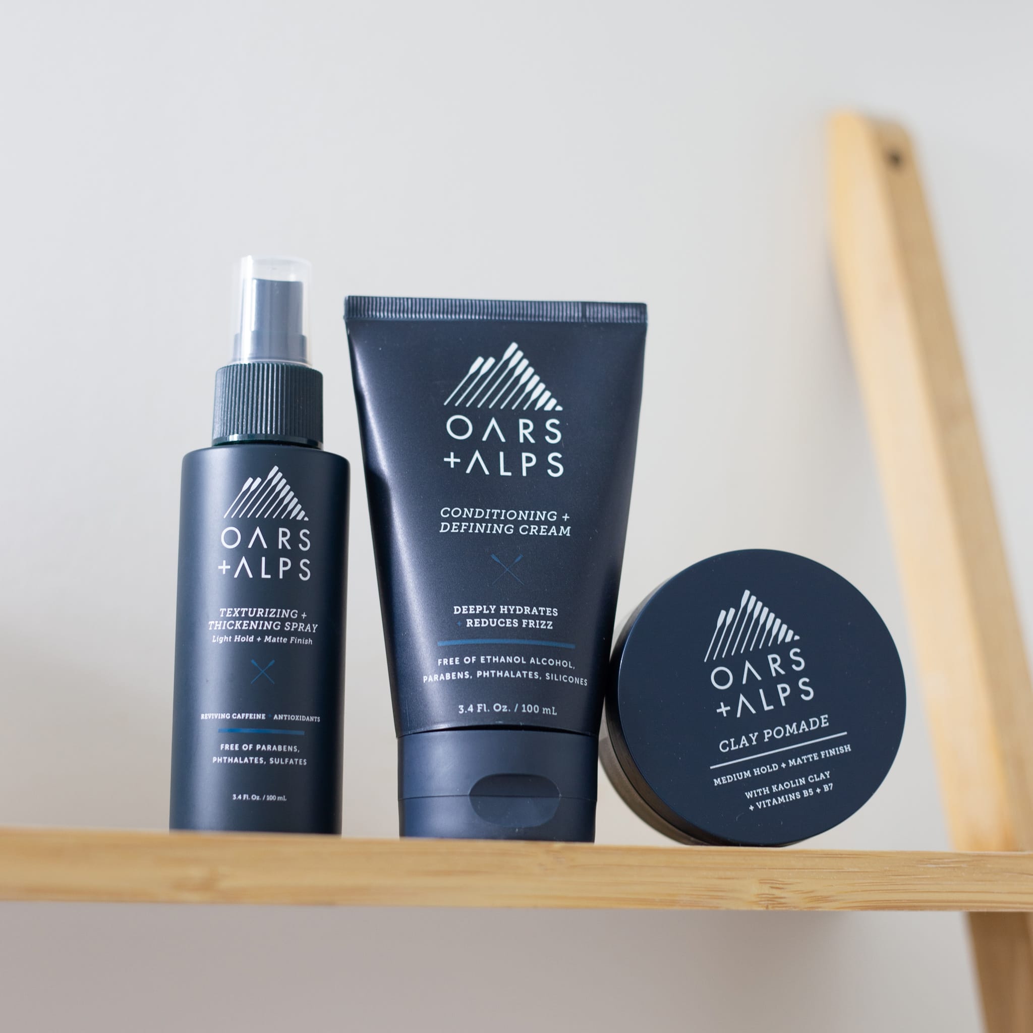 Oars + Alps Texturizing + Thickening Spray - Thumbnail 4