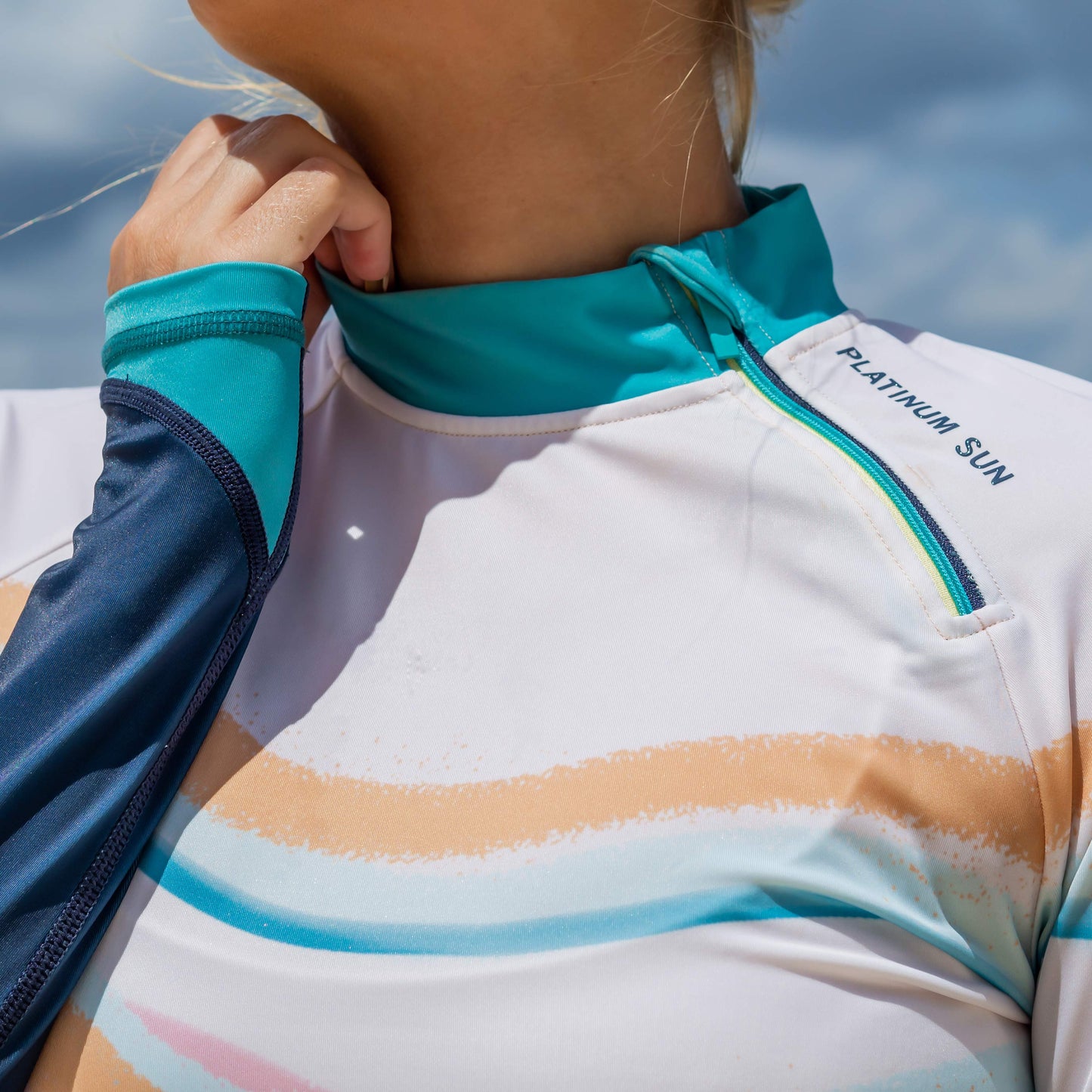 Long Sleeve Rash Guard for Women UPF 50+ | Art - Sandy