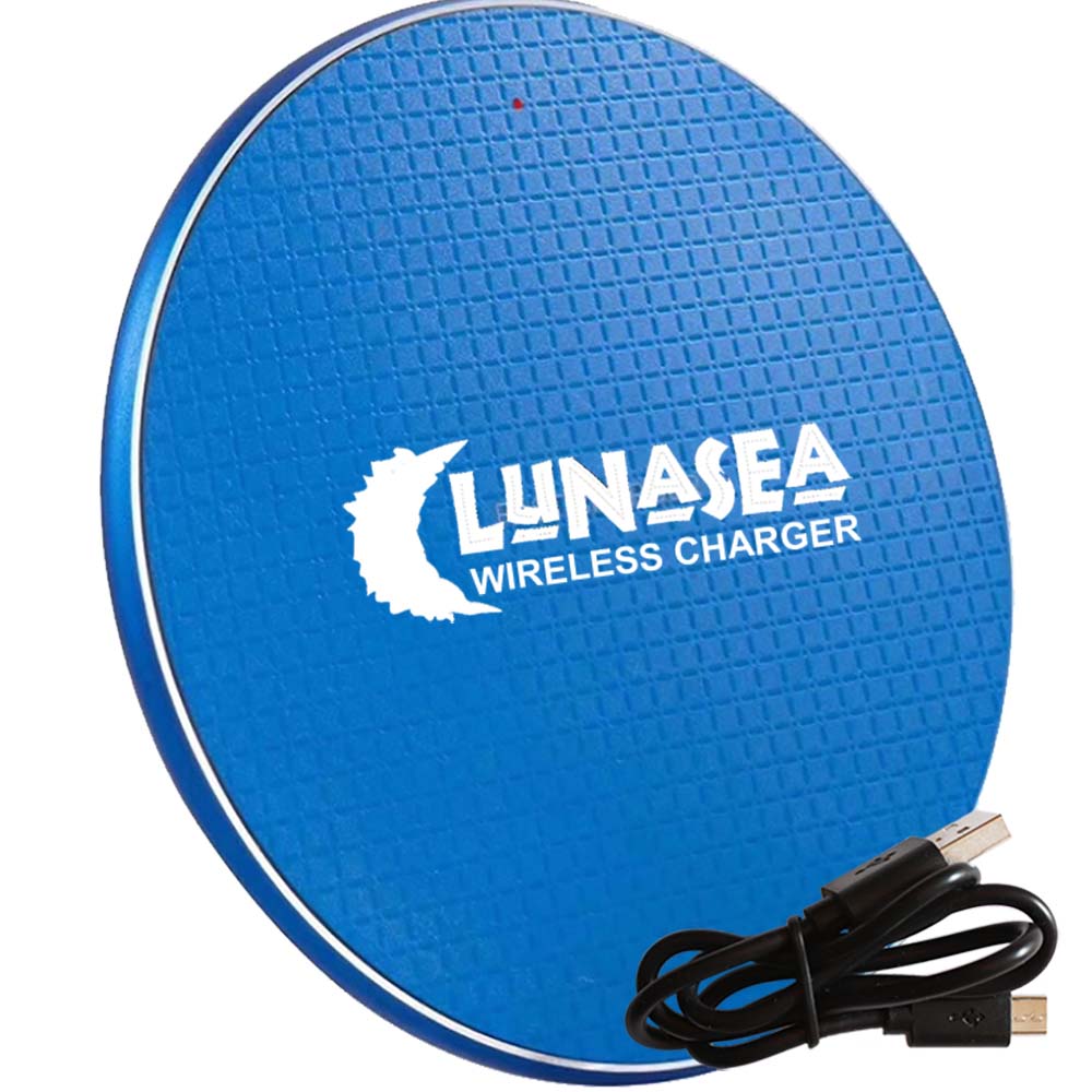 Lunasea LunaSafe 10W Qi Charge Pad USB Powered - Power Supply Not Included | SendIt Sailing